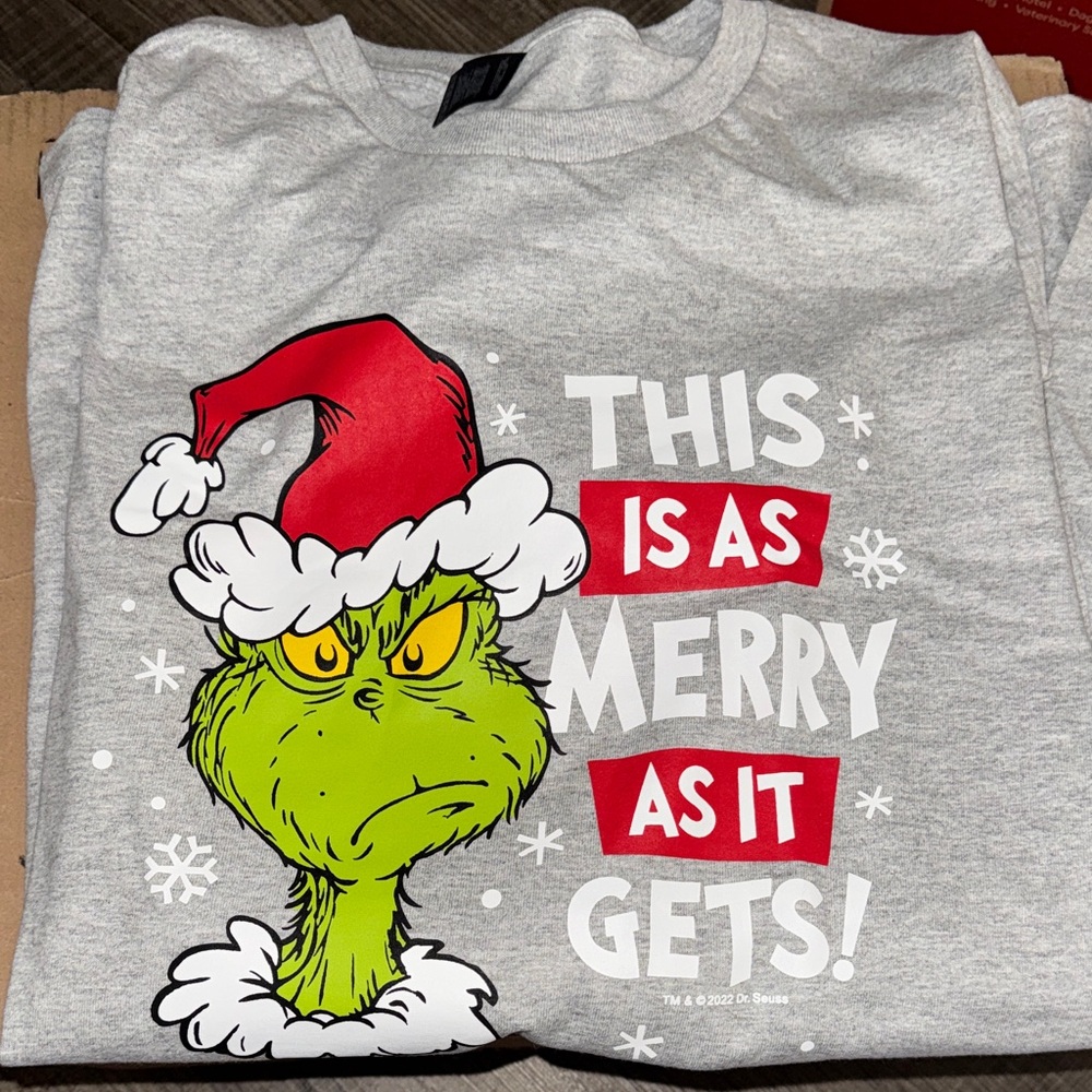 Grinch Graphic Tee Men’s